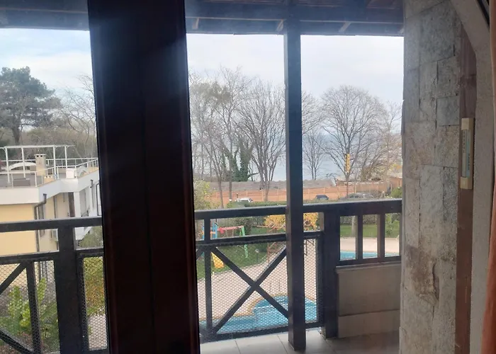 Apartamento Paradise With A Sea View